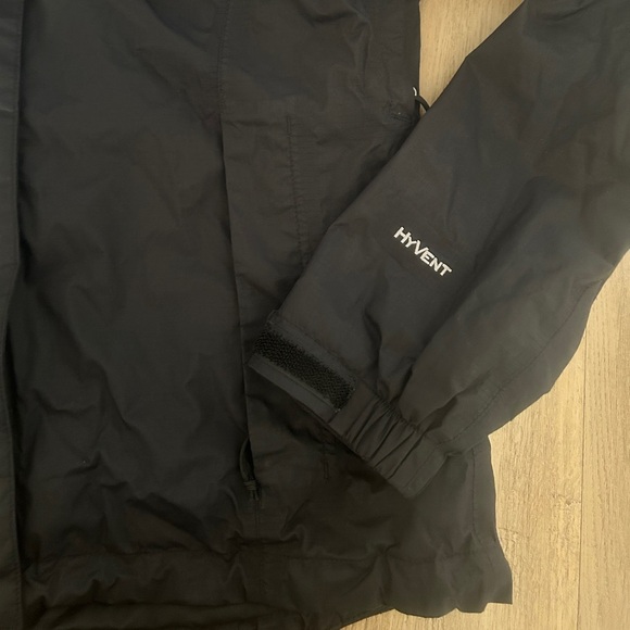 The North Face Woman’s HyVent Jacket, Removable Hood, Vintage- USED - Picture 7 of 13
